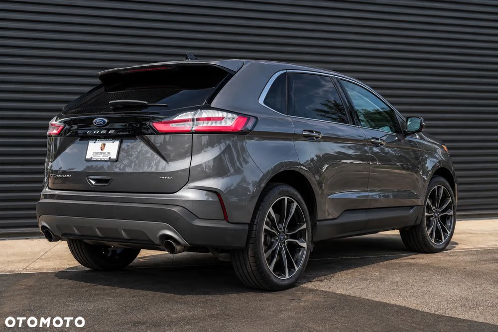 Ford Edge - 5