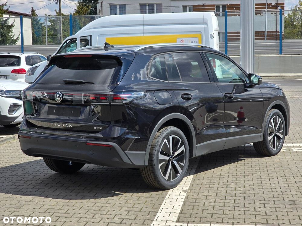 Volkswagen Tiguan - 7