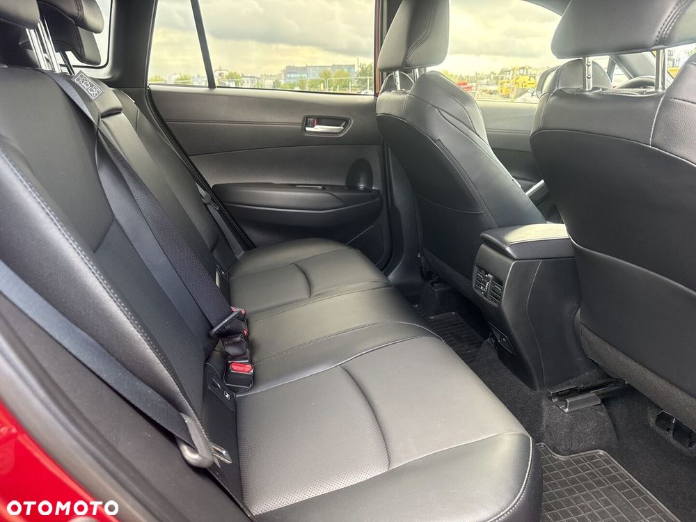 Toyota Corolla Cross 2.0 Hybrid Executive - 11