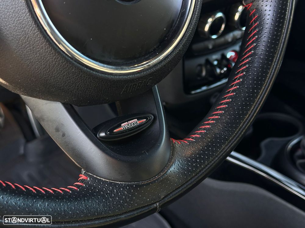 MINI Clubman One D - 11