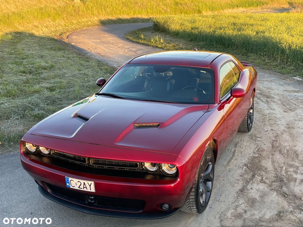 Dodge Challenger ver-3-6-sxt-plus - 1