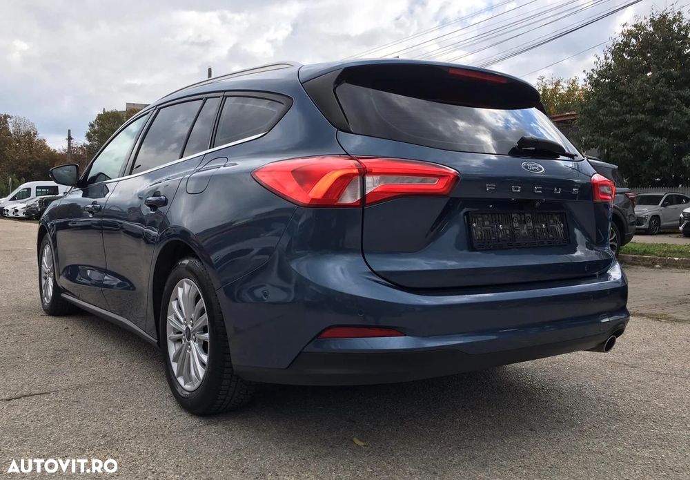 Ford Focus Turnier 1.5 EcoBlue Start-Stopp-System TITANIUM DESIGN - 3