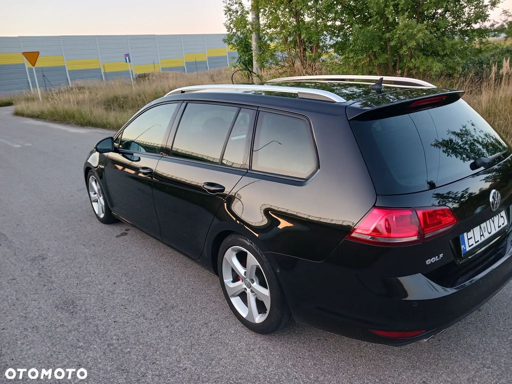Volkswagen Golf 2.0 BlueTDI Cup - 11