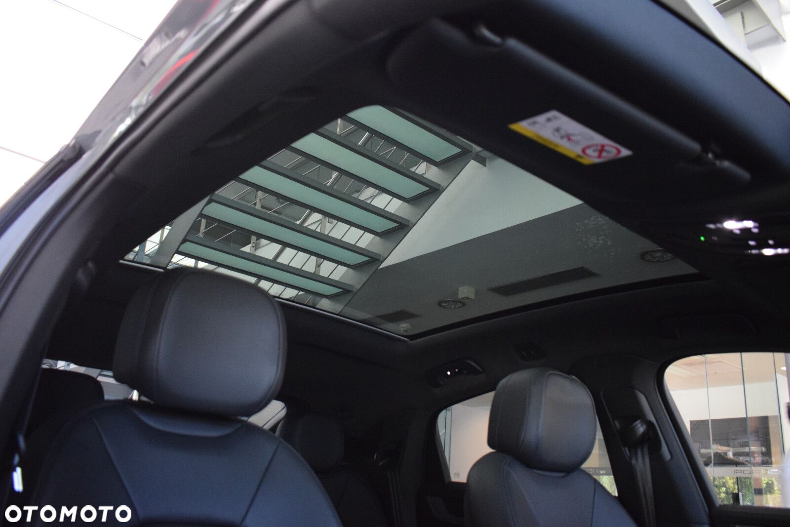 Porsche Cayenne - 19
