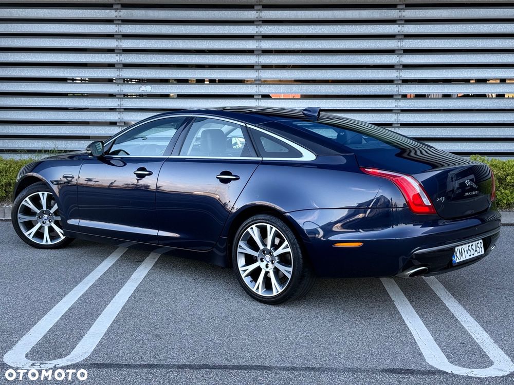 Jaguar XJ - 2