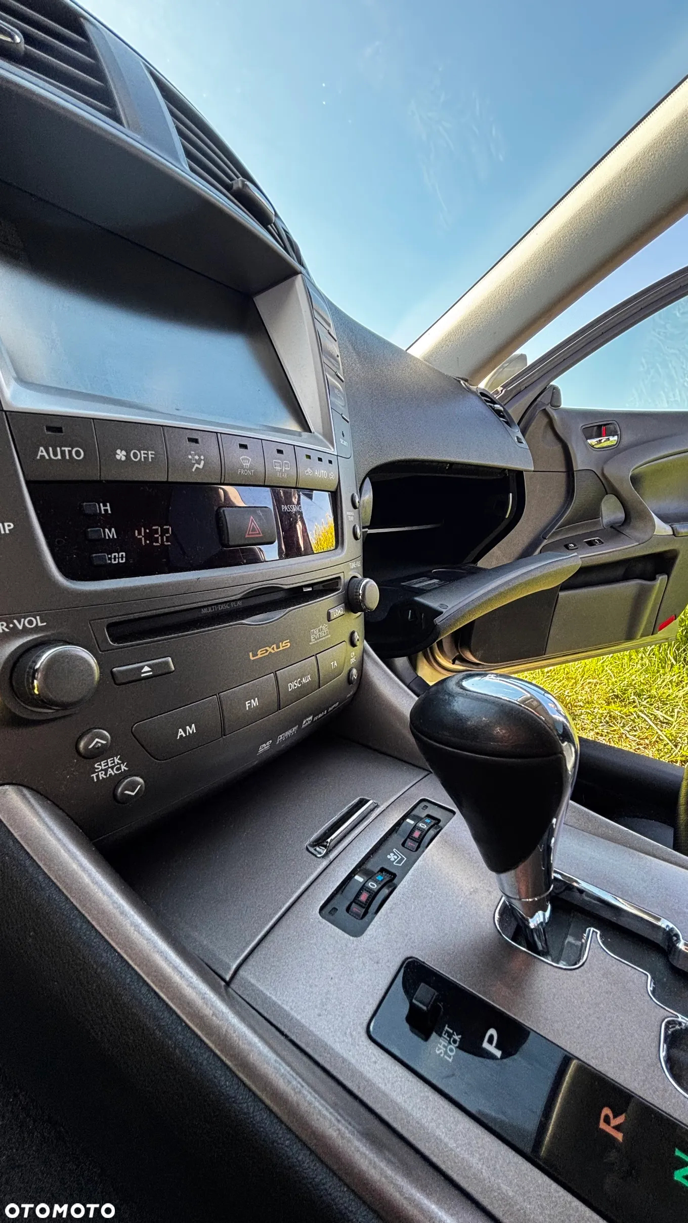 Lexus IS 250 Prestige - 15
