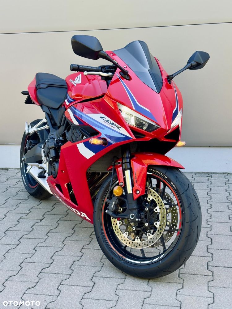 Honda CBR - 3