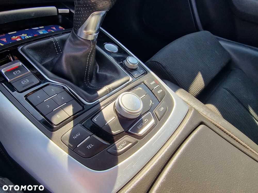 Audi A6 Avant - 26