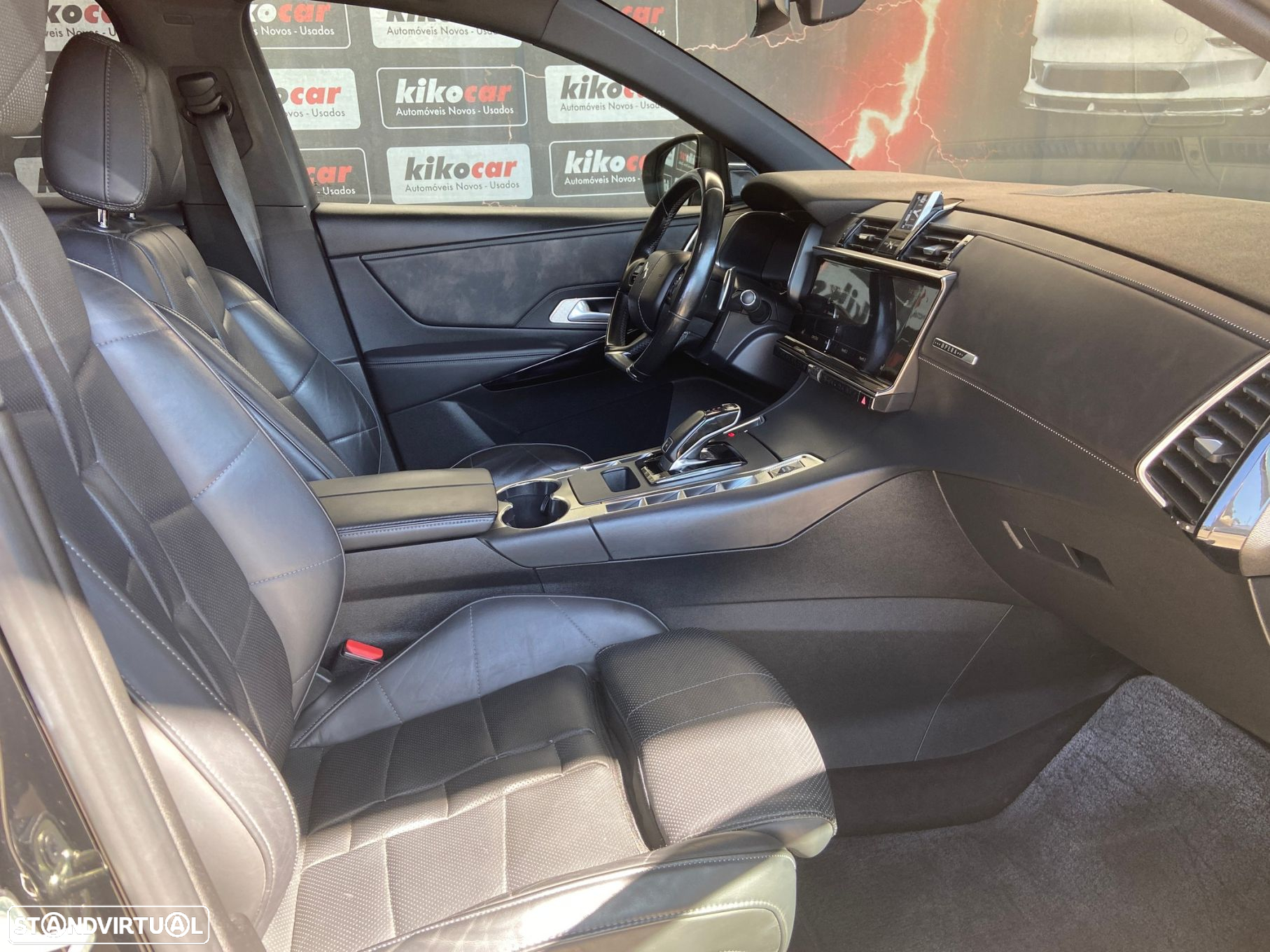 DS DS7 Crossback - 43