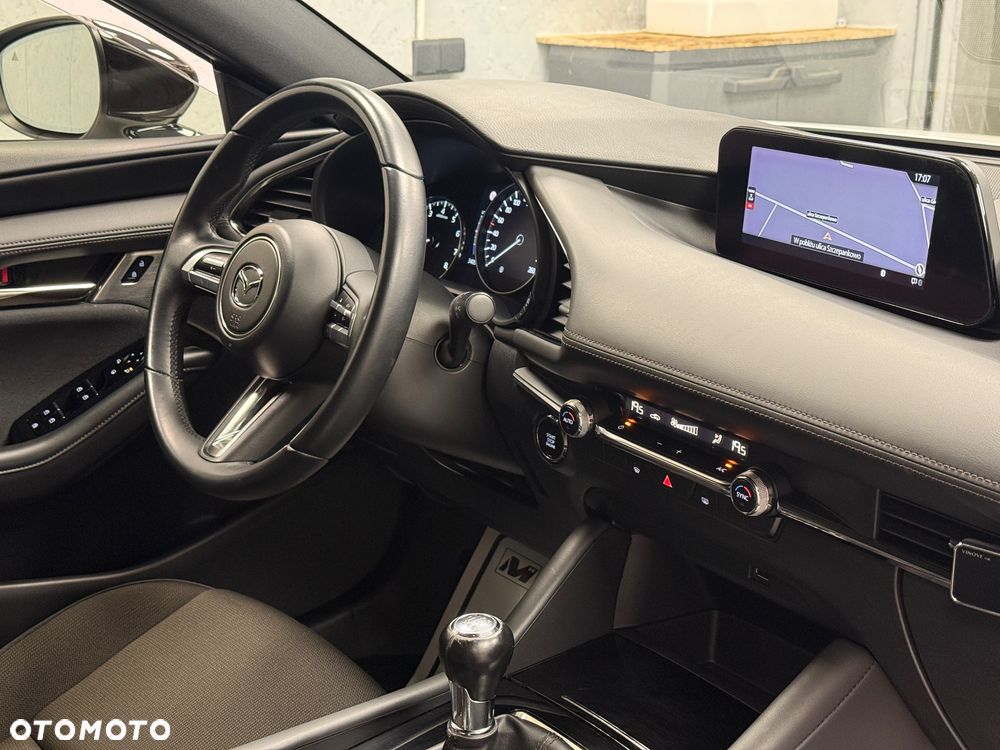 Mazda 3 - 11