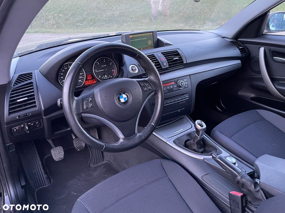 BMW Seria 1 118d DPF Edition Sport - 10