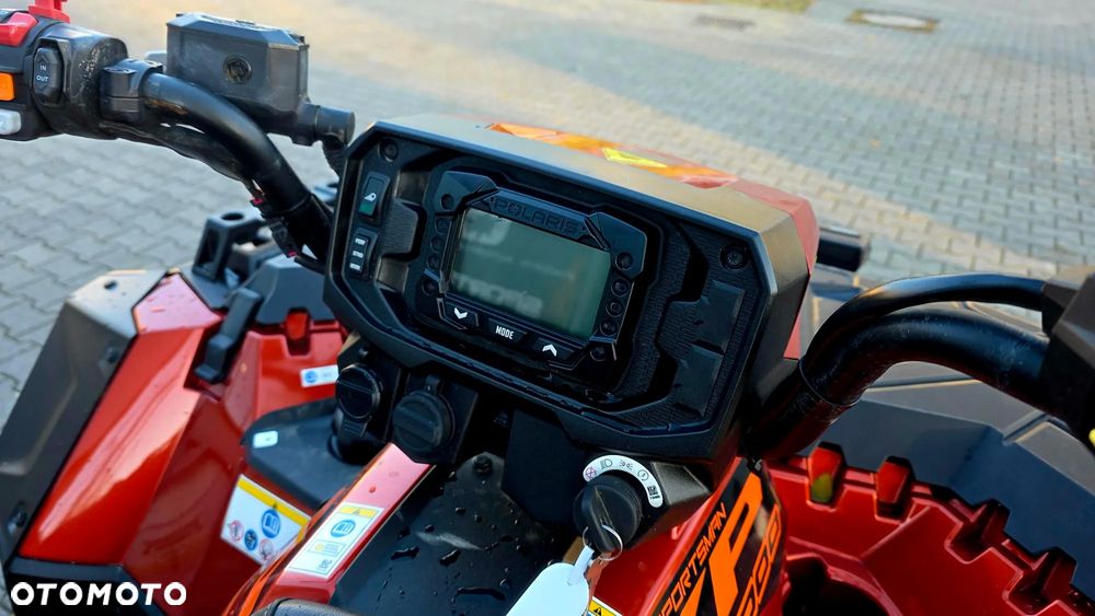 Polaris Sportsman - 11