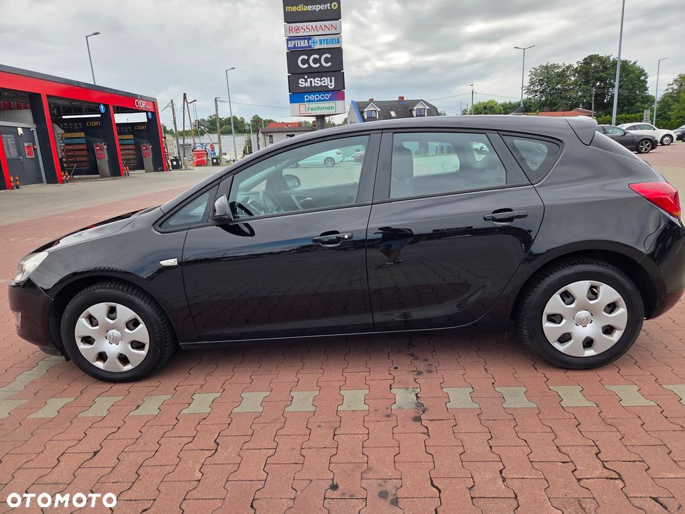 Opel Astra 1.4 Turbo Exklusiv - 6