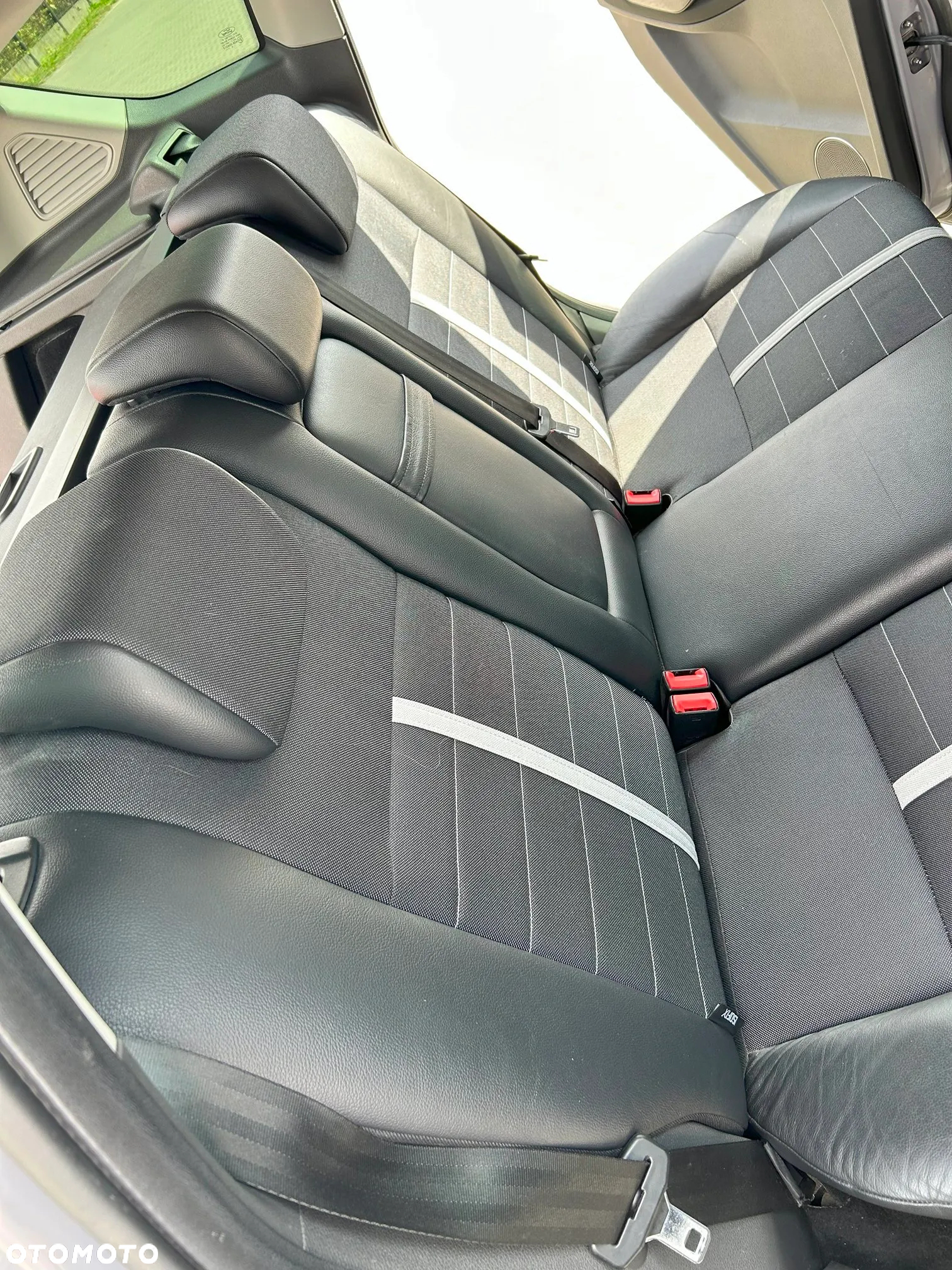 Ford Kuga - 18