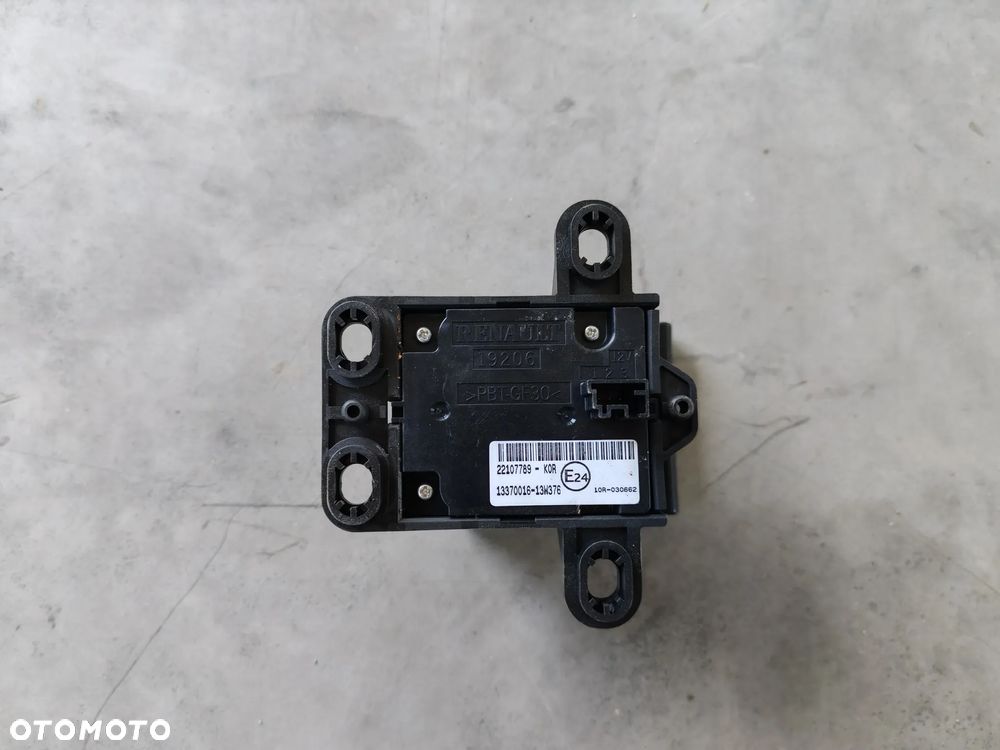 DZWIGNIA HAMULCA RĘCZNEGO RENAULT RANGE GAMA T C K 22107789 - 2