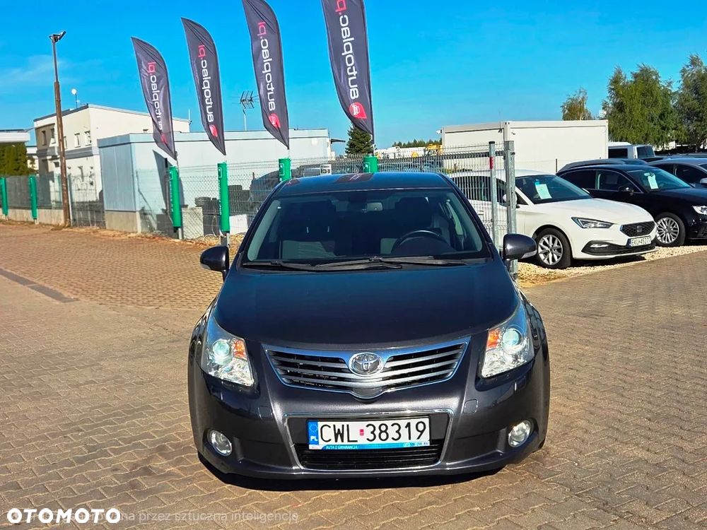 Toyota Avensis 2.2 D-4D Prestige NAVI - 22