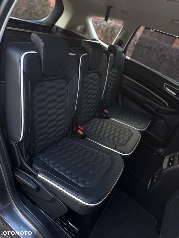 Ford S-Max 2.0 EcoBoost Vignale - 33