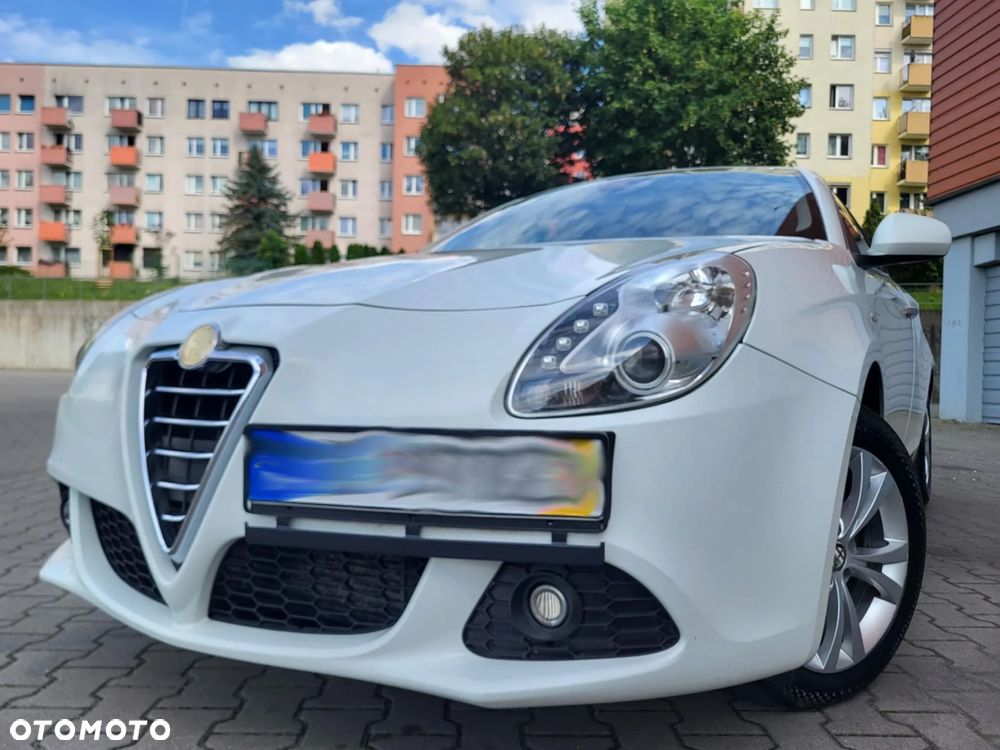 Alfa Romeo Giulietta 2.0 JTDM Distinctive TCT - 4