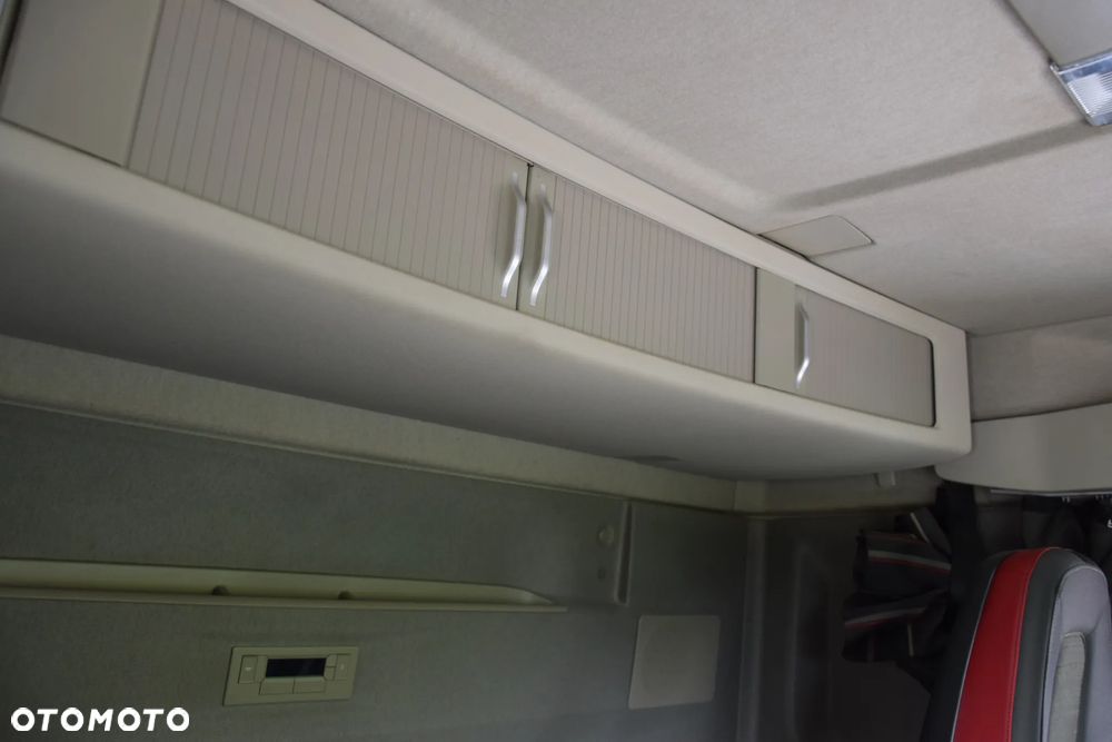 Volvo FH500 / NISKA KABINA / HYDRAULIKA / EURO 6 / ACC / LEDY / ALUFELGI / SERWISOWANY / SPROWADZONY - 32