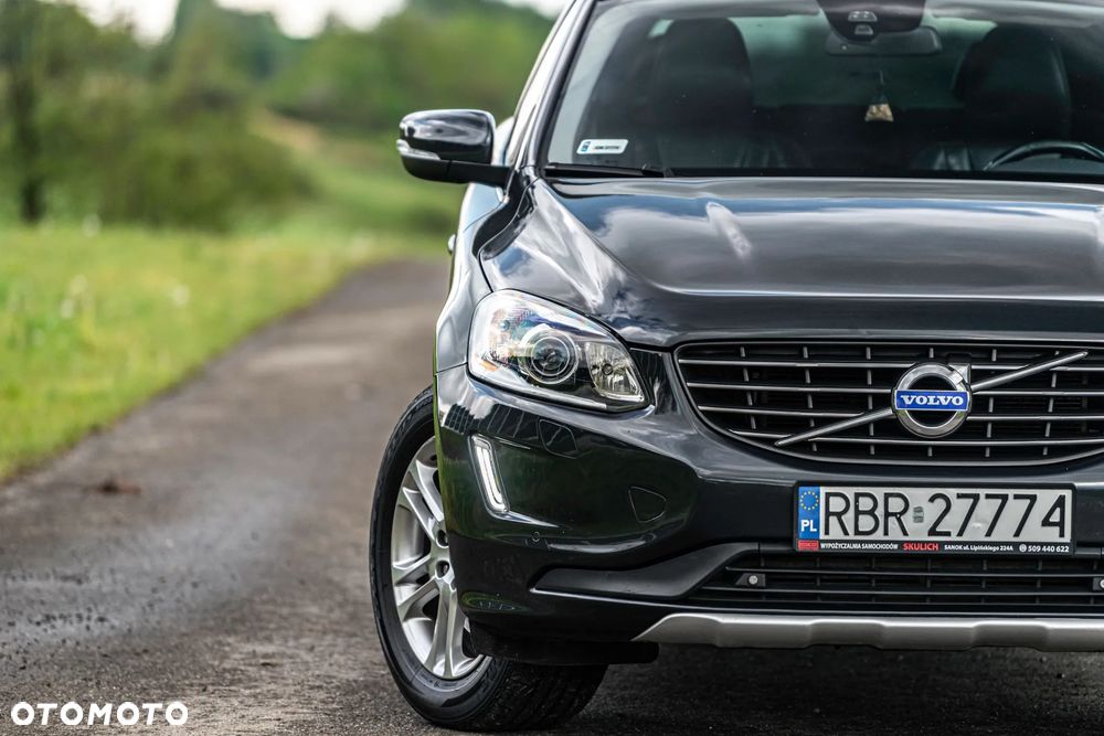 Volvo XC 60 D4 AWD Geartronic Summum - 13