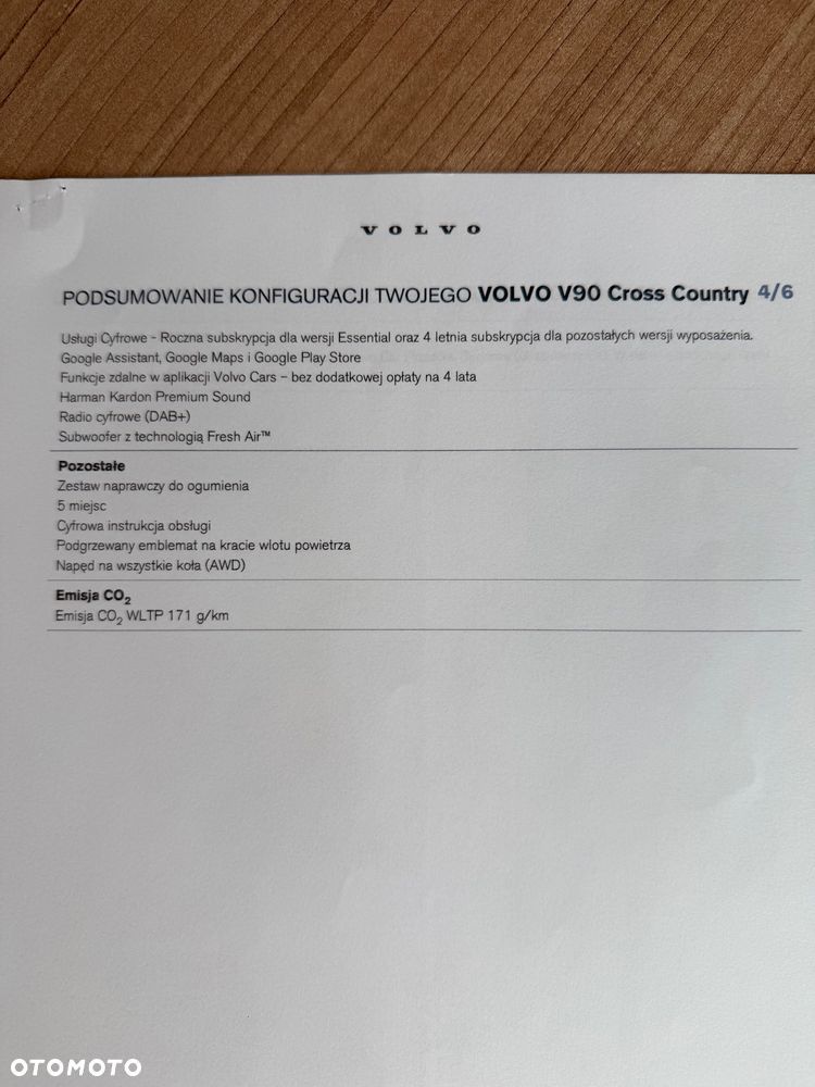 Volvo V90 Cross Country - 13