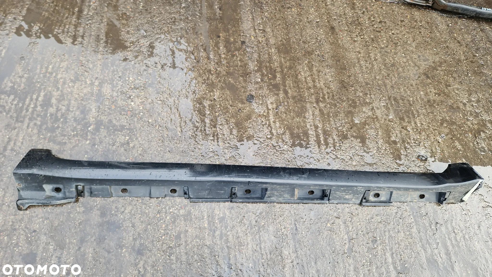 TOYOTA AVENSIS T27 LISTWA PROGOWA NA PRÓG PRAWA 75850-05010 - 1