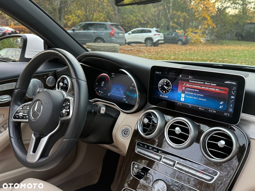 Mercedes-Benz Klasa C 300 4MATIC 9G-TRONIC - 18