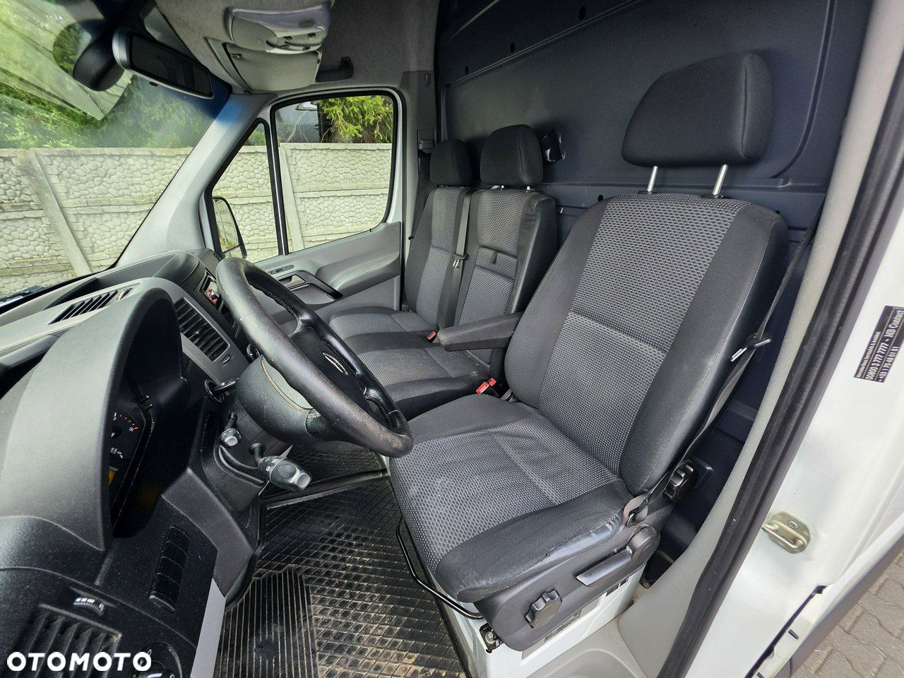 Mercedes-Benz Sprinter - 10