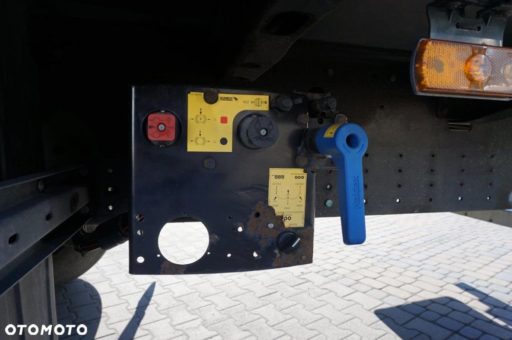 Schmitz Cargobull FIRANA OŚ PODNOSZONA * 2015 * - 9