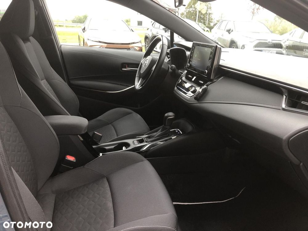 Toyota Corolla 1.8 Hybrid Comfort - 12