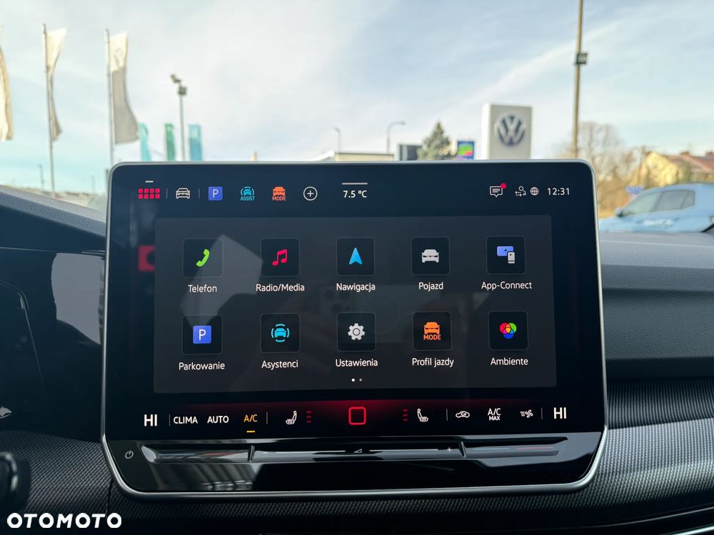 Volkswagen Golf - 15