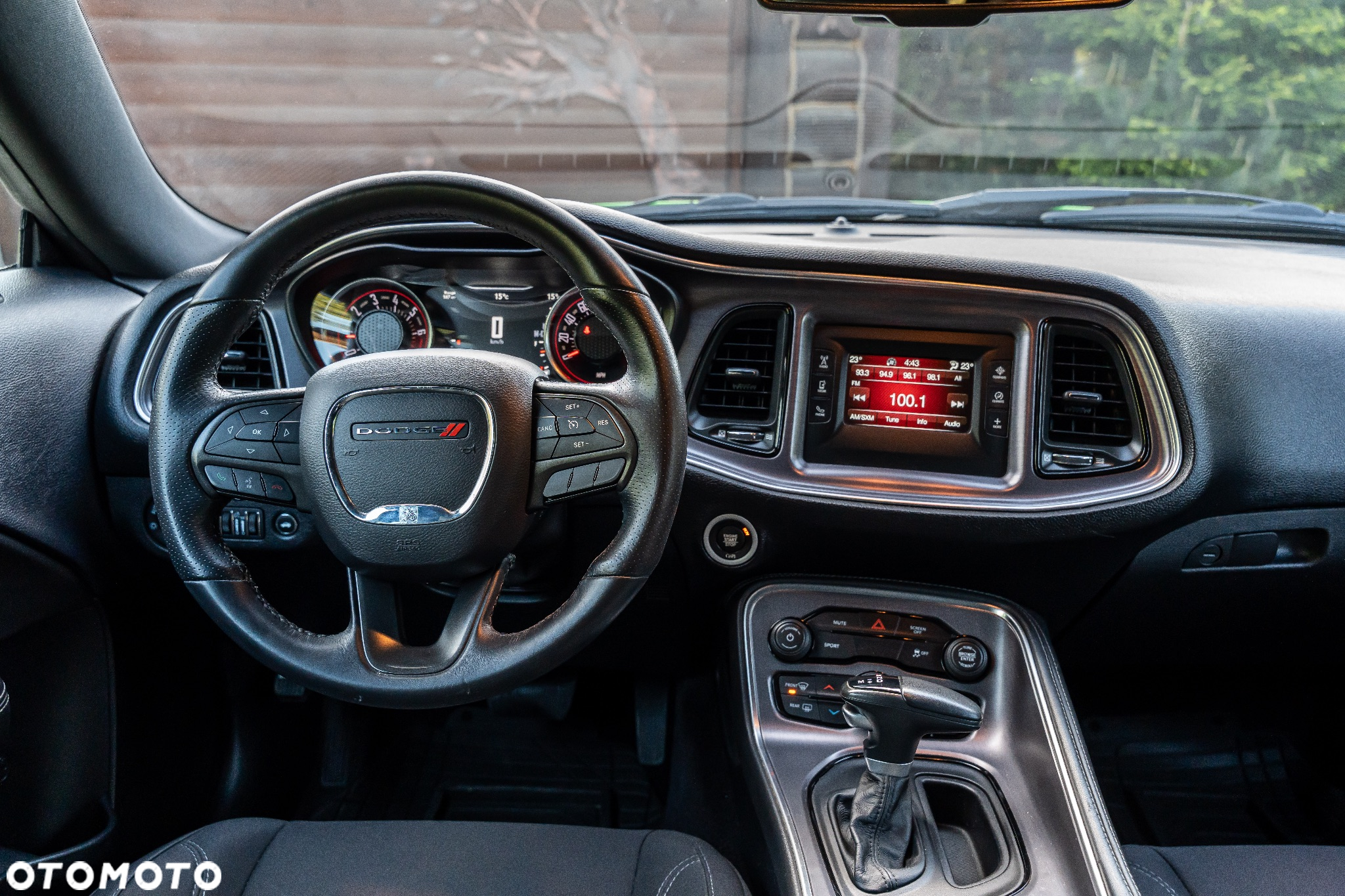Dodge Challenger Automatik SXT Plus - 31