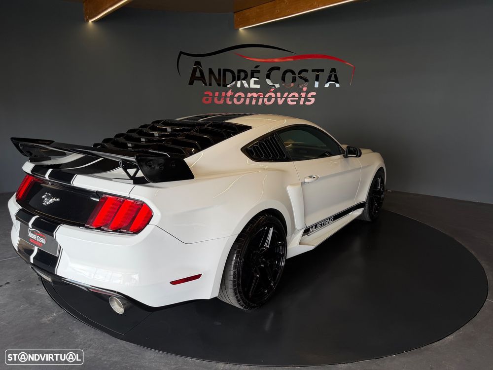 Ford Mustang 2.3i EcoBoost Aut. - 5