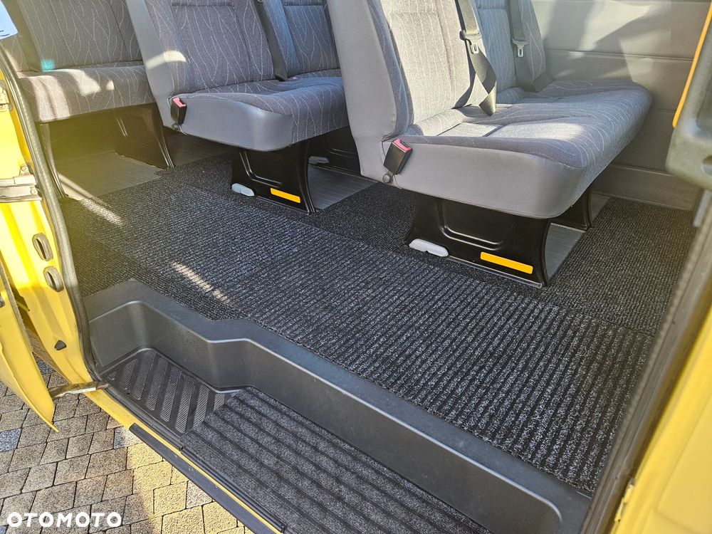 Mercedes-Benz Sprinter - 17