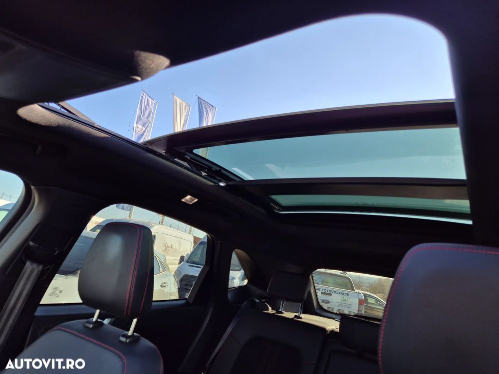 Ford Kuga 2.5 Duratec FWD PHEV ST-Line X - 19