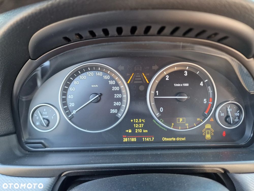 BMW Seria 5 520d - 18