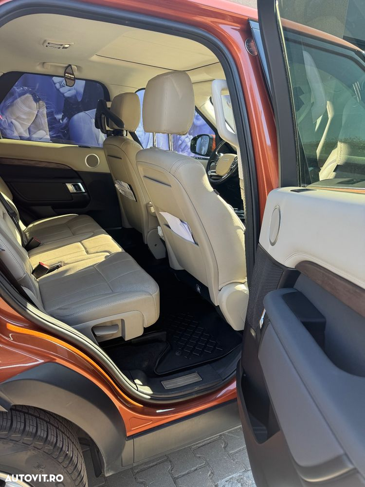 Land Rover Discovery 3.0 L TD6 First Edition - 11