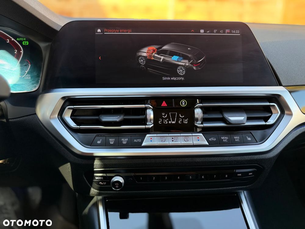 BMW Seria 3 320d xDrive Sport Line Shadow - 36