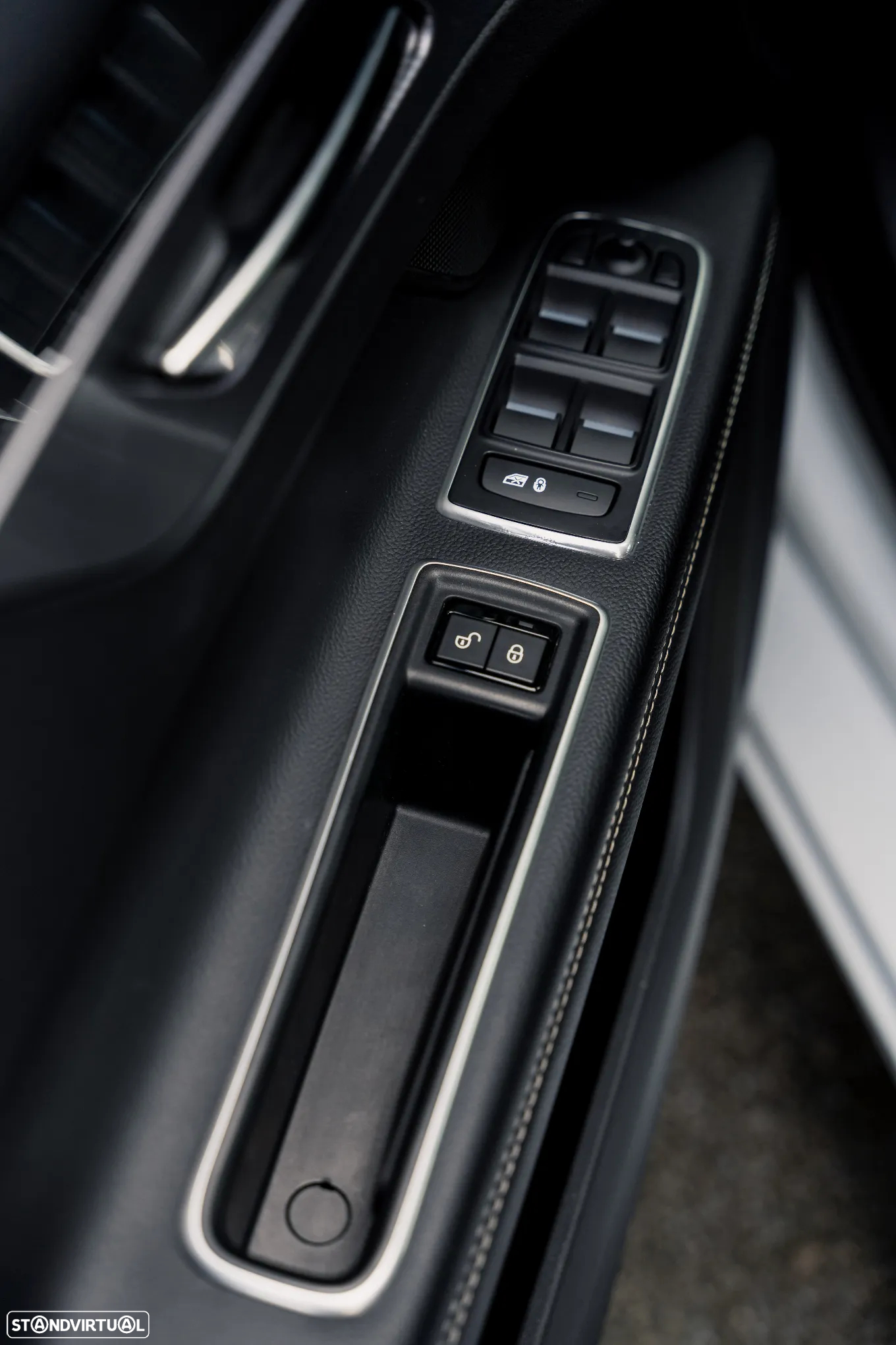 Jaguar XF 2.0 D R-Sport Aut. - 46