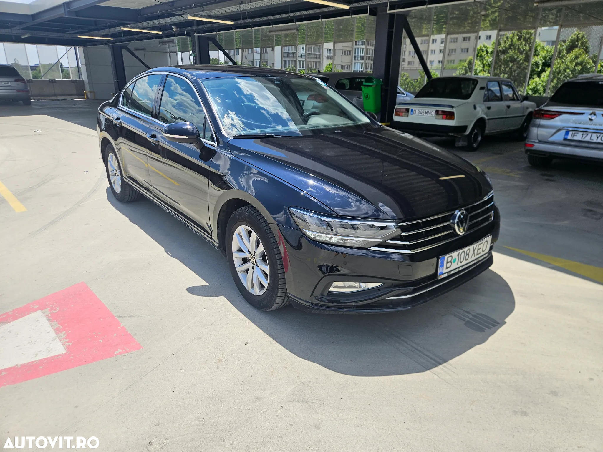 Volkswagen Passat 2.0 TDI DSG Comfortline - 21