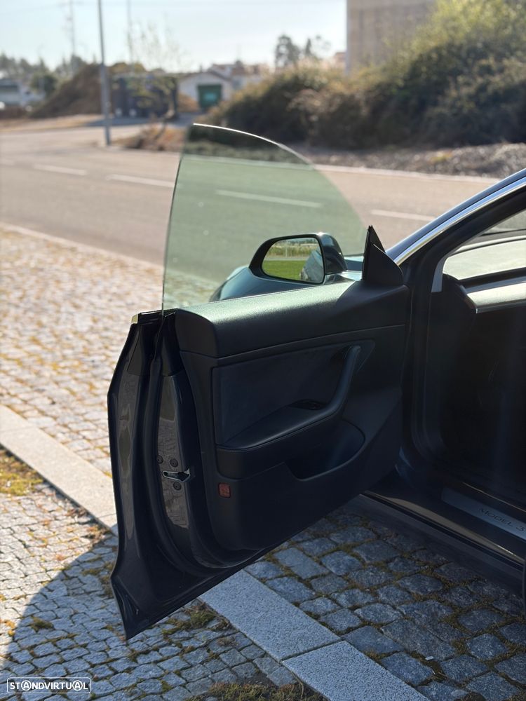 Tesla Model 3 Standard Range Plus RWD - 45