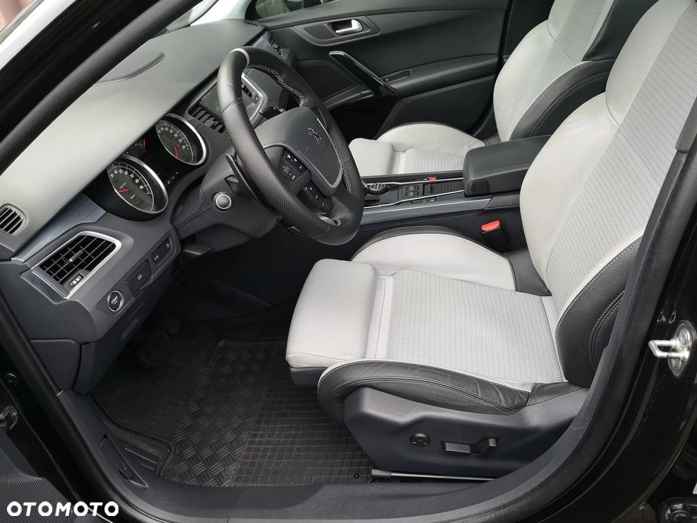 Peugeot 508 RXH Hybrid - 24