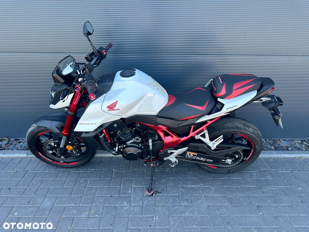 Honda Hornet - 2