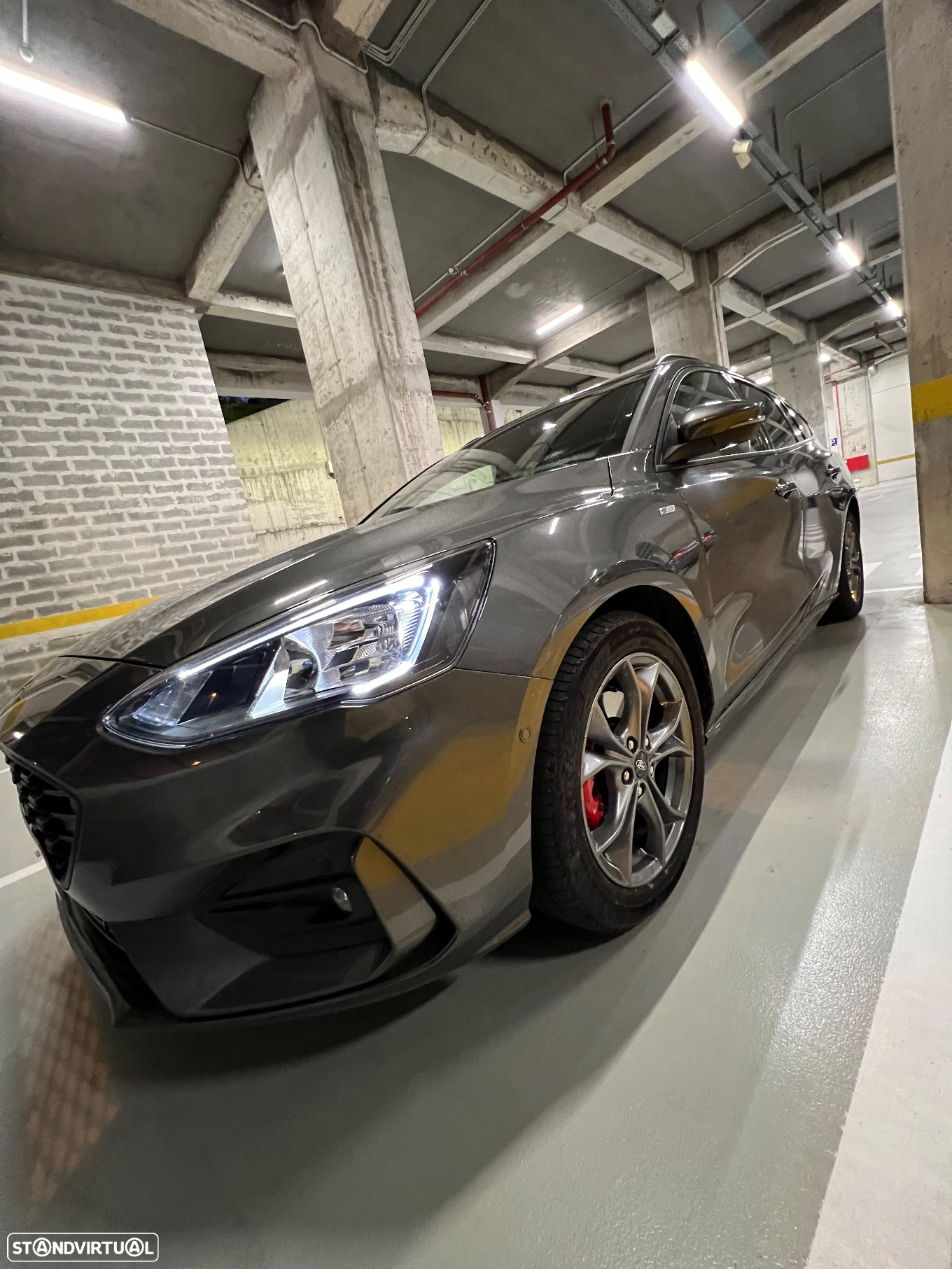 Ford Focus SW 1.0 EcoBoost MHEV ST-Line X - 4