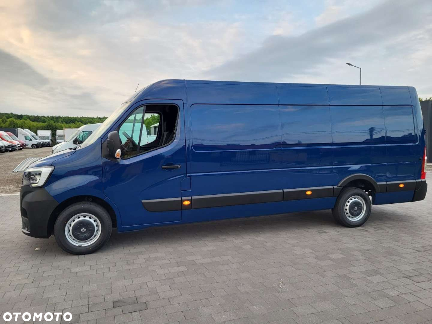 Renault Master Maxi L4H2 Salon Polska - 15