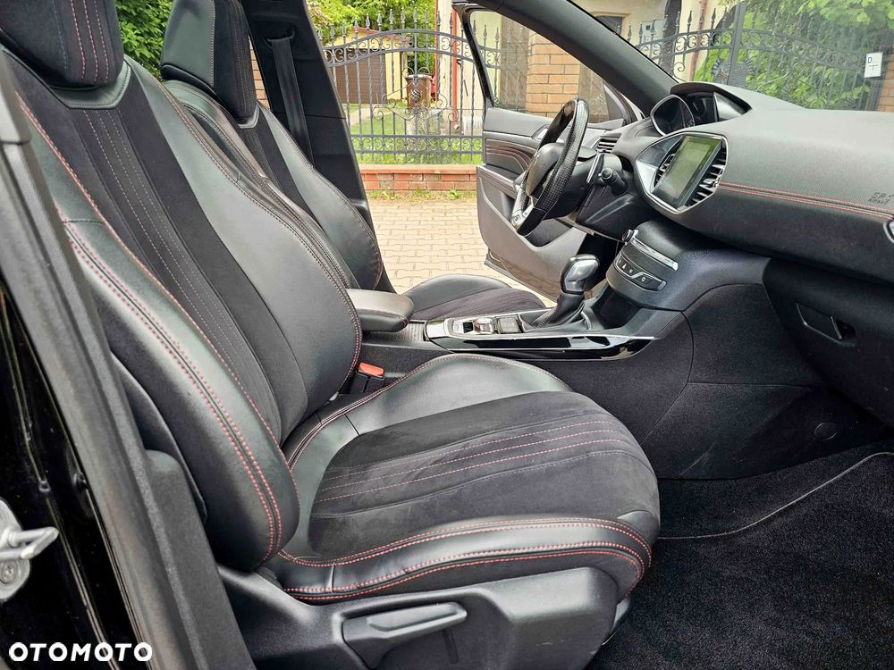 Peugeot 308 - 26