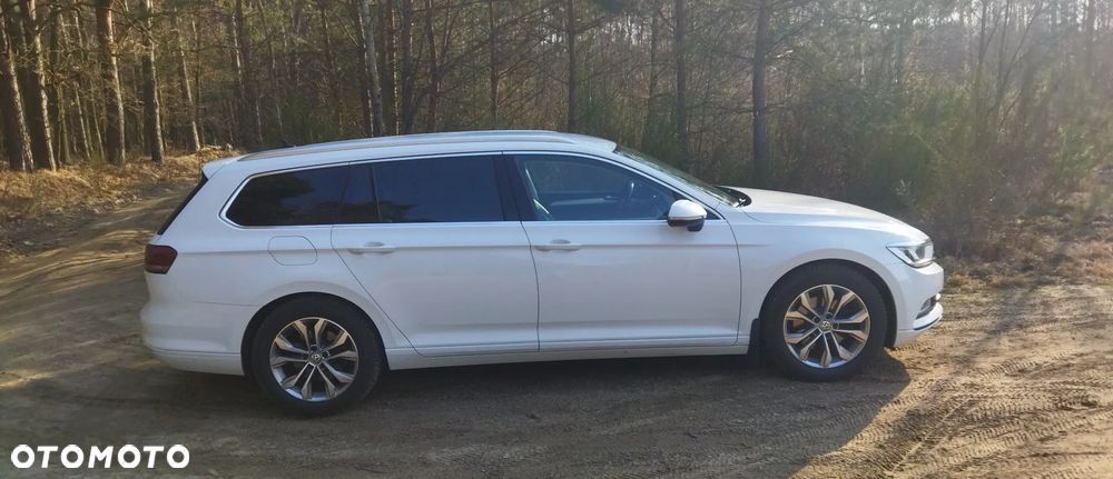 Volkswagen Passat - 23