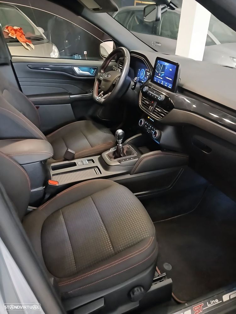 Ford Kuga 1.5 EcoBoost ST-Line - 6