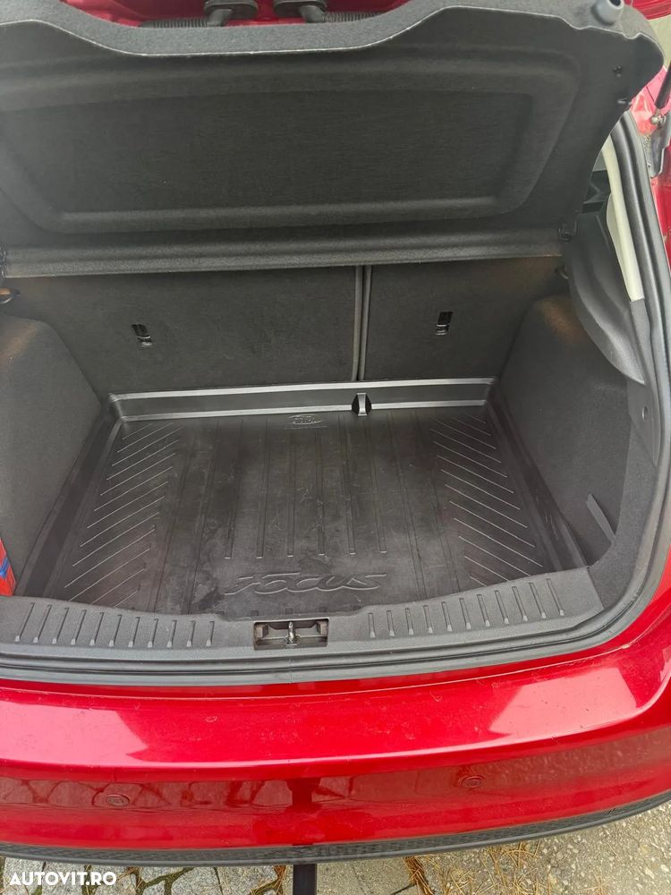 Ford Focus 1.6 Ecoboost Start Stop Titanium - 13