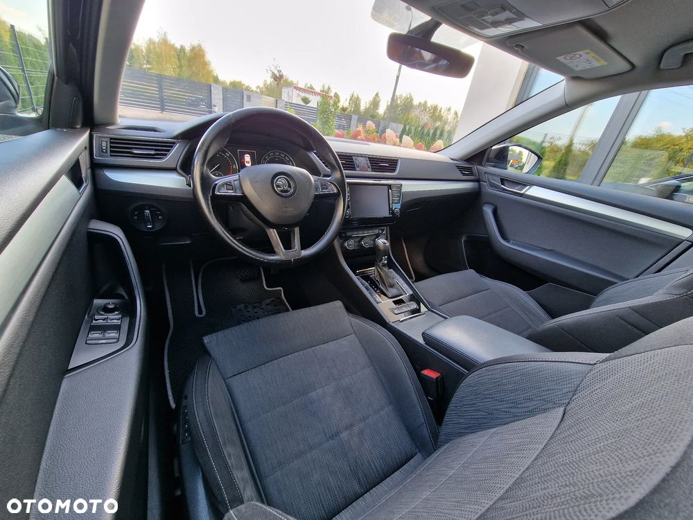 Skoda Superb 1.6 TDI Style DSG - 23